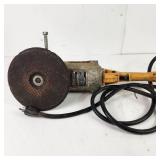 Black And Decker 7/9 Heavy Duty Angle Grinder Tested Works