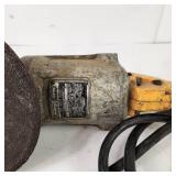 Black And Decker 7/9 Heavy Duty Angle Grinder Tested Works
