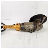 Black And Decker 7/9 Heavy Duty Angle Grinder Tested Works