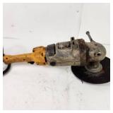 Black And Decker 7/9 Heavy Duty Angle Grinder Tested Works