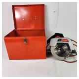Black & Decker U-131 7 1/4" Circular Saw Corded Extra Blades Metal Case Great Condition