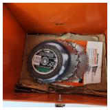 Black & Decker U-131 7 1/4" Circular Saw Corded Extra Blades Metal Case Great Condition