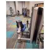 Life Fitness Leg Extension Machine