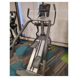 Life Fitness Summit Trainer