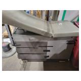 Ritter 100 Exam Table (522932) (Untest/Working Condition Unknown)