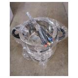 u1 - Classic Cuisine Fondue Pot with 6 Forks