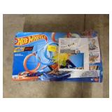 T1 - Hot Wheels Let