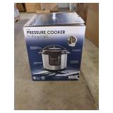 vf - The Pressure Cooker by Mega Chef