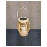 z2 - Solar-Powered Decorative Lantern with Instruction Manual