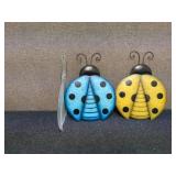 zz1 - Set of 3 Decorative Ladybug Wall Art Pieces in Red, Blue, and Yellow