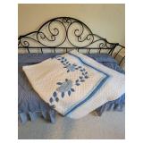 Scolling Iron Frame Trundle Day Bed