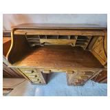 Traditional Oak Roll Top Desk