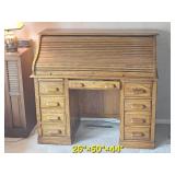 Traditional Oak Roll Top Desk