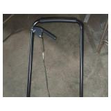 Yardworks Model YSB10M Push Spreader