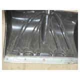 Snow Shovel and Scoop Shovel