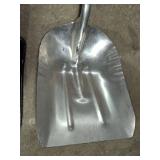 Snow Shovel and Scoop Shovel