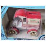 ERTL 1905 Ford Delivery Car Bank - Die-Cast Metal - 1/25 Scale