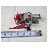 ERTL Case Model Pull Type Combine Harvester Toy 1/43 Scale