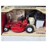 Ertl Snapper Rear Engine Rider - Die-Cast Metal