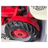 ERTL International 650 Diesel Tractor Model - 1/16 Scale Die-Cast Metal