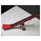 Tru-Scale Model Red Conveyor with Hook and Wheels