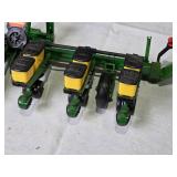 John Deere MaxEmerge Plus 1700 Planter Model Toy