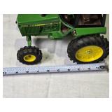 1:16 Scale John Deere 2550 Tractor - Collector