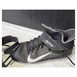 Used Nike Alpha Menace Elite Football Cleats Size 10.5