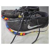 Used Nike Basketball Shoes Size 7.5 with Colorful Sole