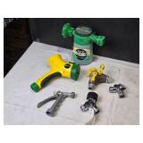 Miracle-Gro No-Clog Garden & Lawn Feeder with Hose Attachments