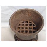 Vintage Cast Iron Cooking Pot with Grate Bottom