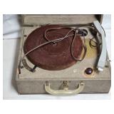 V.M. Model 110 Portable Turntable with Original Case