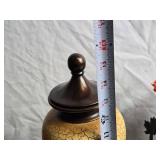 Decorative Home Accents Set: Vase with Flowers, Decorative Urn