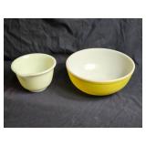 Vintage Pyrex Mixing Bowl Set - Yellow and White Ceramic Bowls
