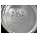 Set of 3 Vintage Pyrex Mixing Bowls with Grape Design