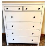 Beautiful White Chest of Drawers