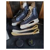 Size 10 CCM Model # MRA Mens Hockey Skates