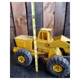 Large Tonka Bulldozer/ Earth Mover