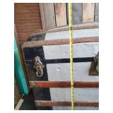 Beautiful Hump Back Ornate Steamer Trunk With Tray