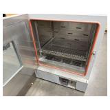 Yamato Constant Temperature Oven DN-63