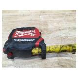 Lot of 6 - Non-Working Milwaukee Tape Measures