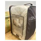 CROSCILL COUTURE Queen Comforter Set (Hepburn)- Ivory