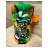 TEENAGE MUTANT NINJA TURTLES Lot of 2 Throw Blankets and 3 Books