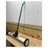 GRIP 30" Jumbo Rolling Magnetic Sweeper