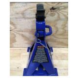 STRONGWAY 4-Ton Pneumatic Jack Stand