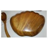 Hand Carved Monkey Pod Clam Shell Salad Bowl, Dishes.