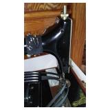 Vintage Singer Sewing Machine Model RF-4B with Case