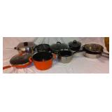 Set of 10 Assorted Cookware Pots and Pans with Lids