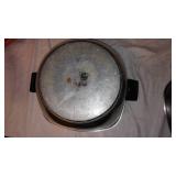 Set of 10 Assorted Cookware Pots and Pans with Lids