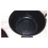 Set of 10 Assorted Cookware Pots and Pans with Lids